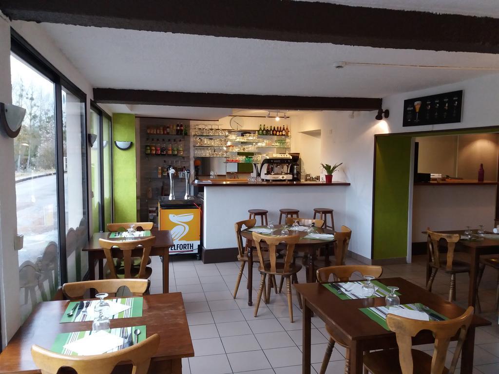 Hotel-Restaurant De L'Ecluse 79 Chassignelles Εξωτερικό φωτογραφία